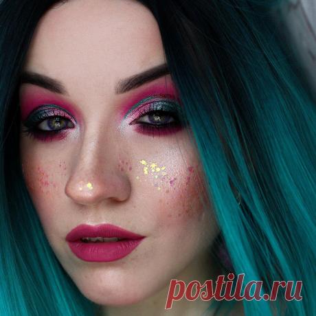 Ведьмак или Джон Уик? Перевоплощаю мужа в различных персонажей при помощи грима и косметики
Ажиотаж вокруг популярных фильмов, книг, игр и сериалов, порой, не пропадает годами. Часто бывает, что многие актеры даже становятся заложниками одного образа. В творческой сфере иногда важно поймать «волну хайпа», чтобы о тебе заговорили. Но как мы помним, я — человек, не следящий за модой, поэтому, совершенно не расстраиваюсь, если не успела запрыгнуть даже в […]
Читай дальше на сайте. Жми подробнее ➡