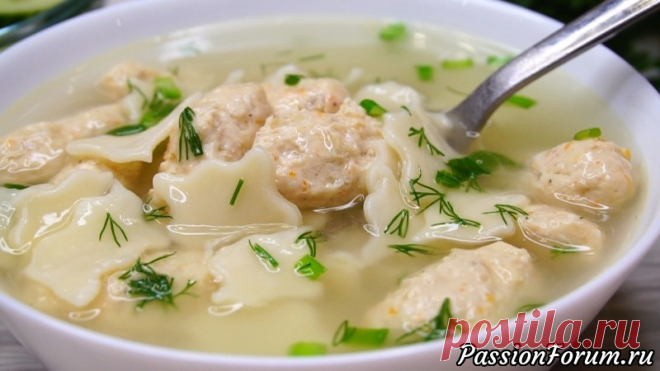 Суп с мясными клецками - запись пользователя kalnina в сообществе Болталка в категории Кулинария Готовить и кушать такой супчик - сплошное удовольствие. Готовиться быстро и используется минимум ингредиентов, а в итоге очень понравится не только взрослым, но и детям.  Ингредиенты: Бульон (или вода) -1,5л. Чеснок -2зуб. Соль -1/2ч.л.