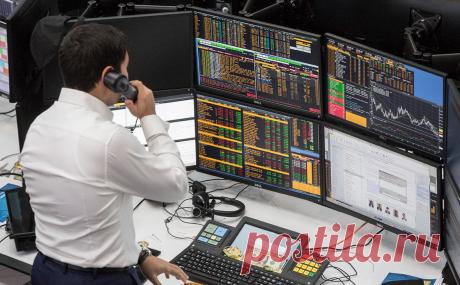 Чистая прибыль профучастников рынка ценных бумаг рухнула на 95%. Финансовое положение компаний ухудшилось из-за падения оборотов на фондовом рынке и низкой активности клиентов, объяснили в ЦБ. При этом брокерам приходилось нести дополнительные расходы на персонал и пересмотр бизнес-моделей