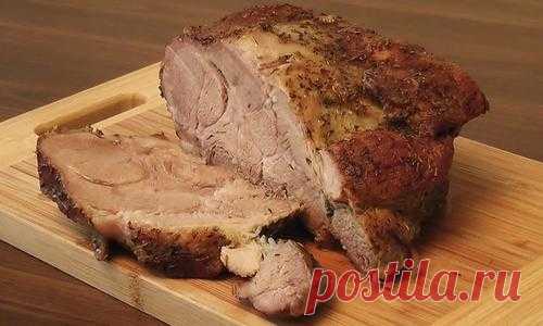 Как вкусно запечь мясо свинины в духовке. Рецепт. Видео