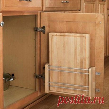 7 гениальных идей для кухни, которые ты сразу же захочешь воплотить в жизнь! Насколько бы удобной и вместительной ни была ваша кухня, всегда что-то да и не влезет в шкафчик. Любой хозяйке хочется, чтобы ее кухня была красивой, стильной, чистой, ухоженной и, конечно же, удобной…