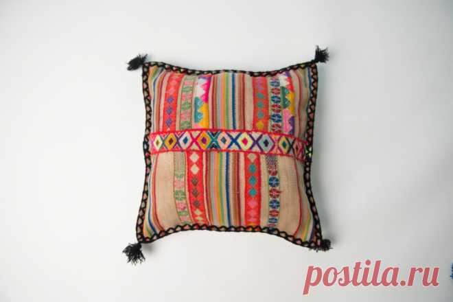 Peruvian Pillow Small Patina 28x28 Pillow Case Peruvian Pillow  Small  Patina. Having a peruvian pillow  small  patina can be gorgeous. This really is because the white coloration is an easy yet elegant color which means that you are able to experiment it together with the decorations or shades. A white pillow place can also create an even much more relaxing atm...