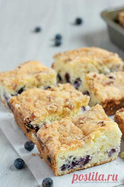 Gâteau aux myrtilles et fromage à la crème | FaveSouthernRecipes.com