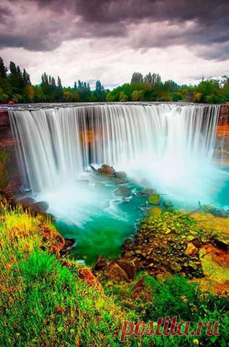Salto del Laja Falls, Chile this is unreal  |  Pinterest • Всемирный каталог идей