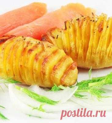 Картофельные гармошки с чесноком