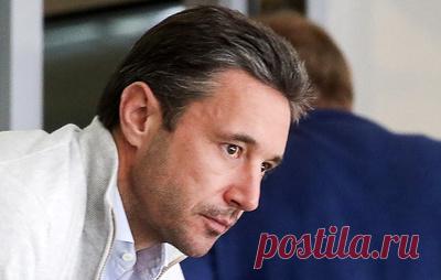 Хоккеист Ковальчук назвал поражение от финнов на Олимпиаде в Сочи главным в карьере. Олимпийский чемпион признался, что многое проанализировал и даже поменял подготовку