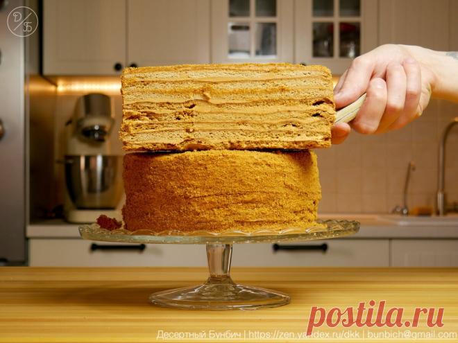 Подсмотрел, как теща из подручных продуктов приготовила медовый торт. Она называет его «Рыжик» | Десертный Бунбич | Яндекс Дзен