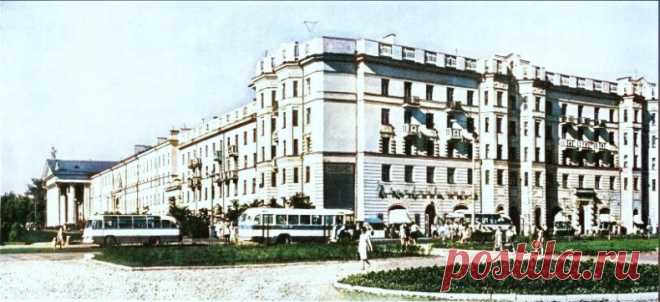 Калинин. 1970-е годы. Тверская площадь