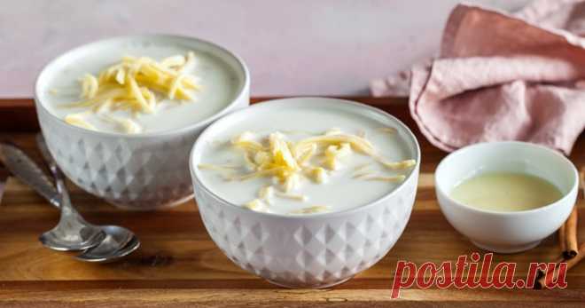 Молочная лапша - рецепты вкусного, питательного и полезного блюда Молочная лапша – рецепт, которым зачастую пользуются для составления детского или взрослого диетического меню. Блюдо подают на завтрак, полдник или в качестве легкого ужина, дополняя ломтиком сливочного масла, который кладут прямо в тарелку...
