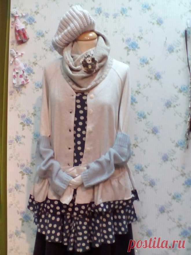 #бохостиль #нижнийновгород #необычнаяодежда #богемнаяодежда #бохо #boho #бохошик #актерам #художникам #дизайнерам #платье #бохоплатье #платьеосень #купитьбохо #бохоброшь #стиль #модныештучки
Комплект 46-48 р-р
В наличии
Купить ТЦАлексеевский пассаж, 1этаж, Лавка стиля бохо