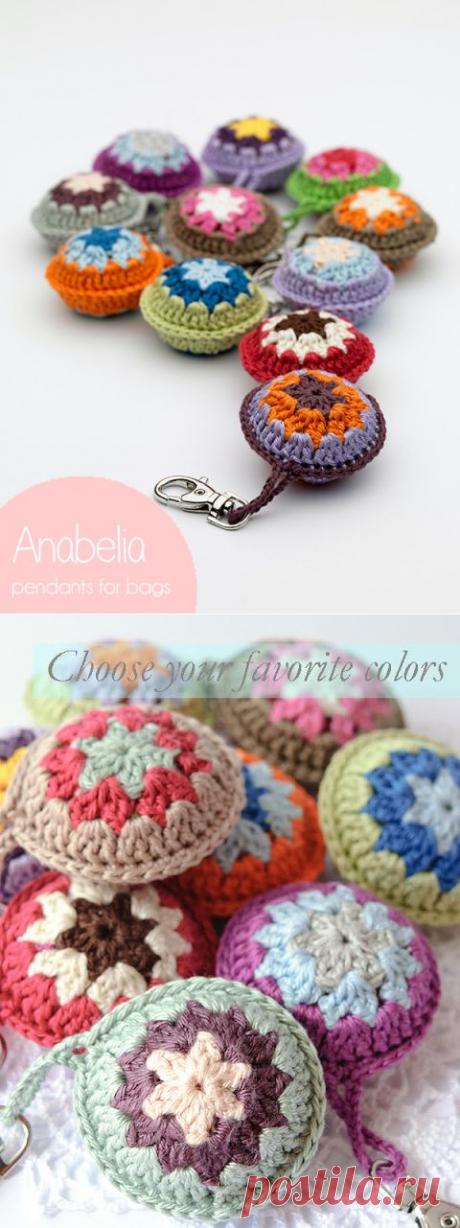 Anabelia craft design: Colgantes para bolsos