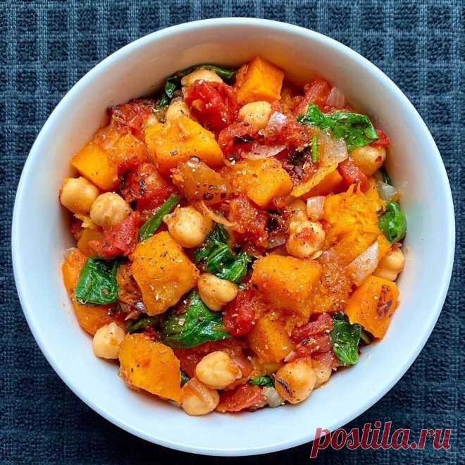 Овощное рагу с тыквой - аппетитное и вкусное.