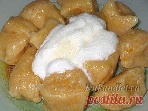 Ленивые варенички | Диета Дюкана

1 яйцо,
3-4 ст. л. 0% творога (рассыпчатого),
3-4 ст. л. отрубей (желательно мелкого помола или измельчить самостоятельно),
щепотка соли.