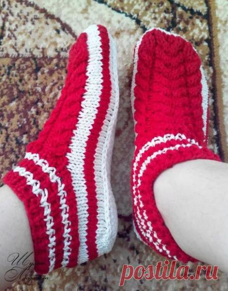 Вязание для начинающих.
СЛЕДКИ
Автор Людмила Шульга