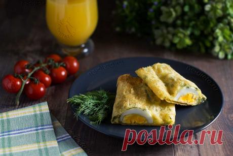 Яйца в лаваше на завтрак - рецепт с пошаговыми фото | ne-dieta Предлагаю вам оригинальный рецепт из яиц для завтрака, который понравится всей семье. Отварные яйца вместе с сыром и зеленью заворачиваются в лист лаваша и запекаются в духовке до румяной корочки.