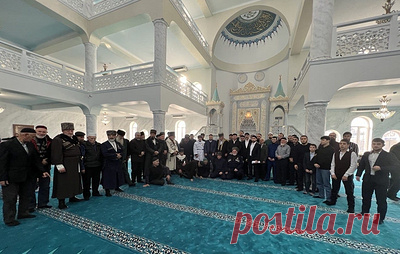 В Карачаево-Черкесии два победителя конкурса чтецов Корана получили путевки в хадж. Лучшими на конкурсе стали Али Алиев из Зеленчуского района и Ахмат Биджиев, представляющий Черкесск