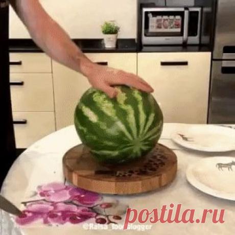 Способы красиво разрезать арбуз