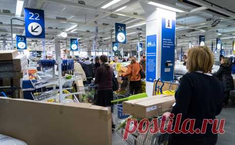 IKEA повысит цены из-за пандемийных проблем с поставщиками. Прибыль компании снижается два года подряд на фоне проблем, вызванных пандемией. Компании не помог и рост интернет-продаж на 75%, поскольку в онлайне покупатели стали совершать меньше импульсивных покупок