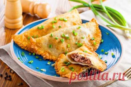 20 простых рецептов, как приготовить домашние чебуреки (с фото пошагово)