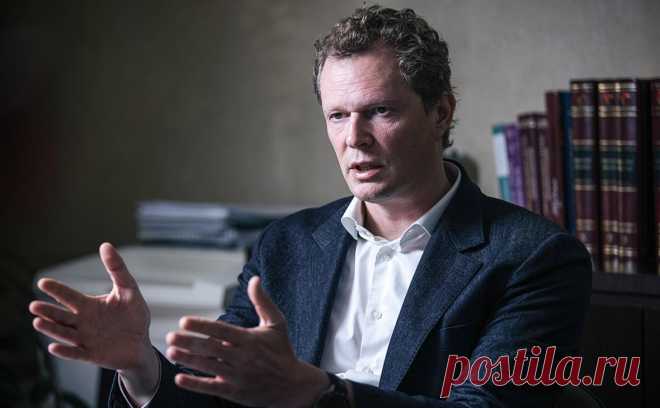 Глава ФНС — РБК: «Появился своего рода новый общественный договор». Глава ФНС Даниил Егоров рассказал в интервью РБК, как платят налоги в новых регионах, о борьбе с теневыми площадками по возврату НДС, а также о том, в каких отраслях высок потенциал применения схем по уходу от налогов