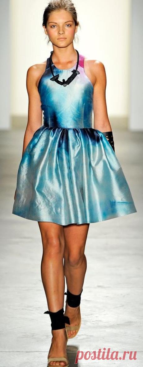 Juan Carlos Obando, spring 2011 | C O U T U R E * Ready-to-Wear | Pin…