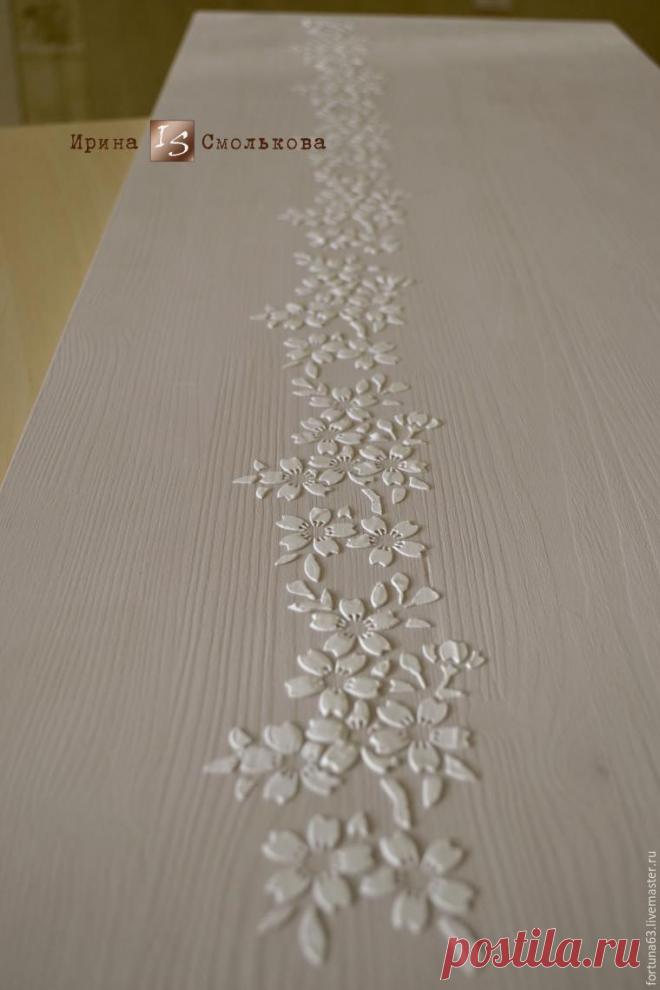 Тумбочка с гладильной доской