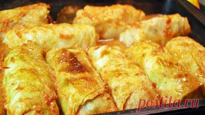 ГОЛУБЦЫ В ДУХОВКЕ. ЗАКАРПАТСКИЙ РЕЦЕПТ — ЭТО ВКУСНЕЕ, ЧЕМ ПРОСТО ГОЛУБЦЫ! - Журнал Советов Вкуснее всего голубцы получаются по закарпатскому рецепту. Зимой в этой местности вам предложат голубцы с рисом и грибами в листьях квашеной капусты, а летом — аппетитные рулеты из свежей капусты с мясной начинкой, запеченные в духовке. Ингредиенты — Капуста белокочанная 3 кг — Свинина 1 кг — Смалец 150 г — Сметана 130 г — […]