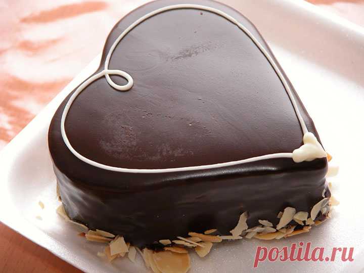 Торт сердце на День влюбленных: вкусная валентинка на 14 февраля