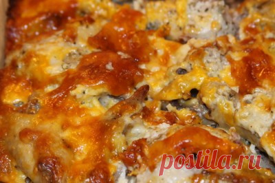 Курица запеченная с гречкой под сырной корочкой : Вторые блюда