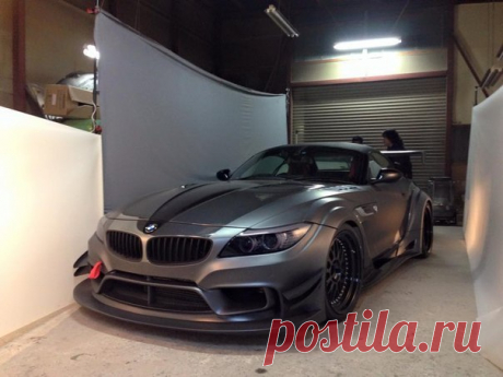Varis Previews BMW Z4 Widebody for Tokyo Auto Salon.