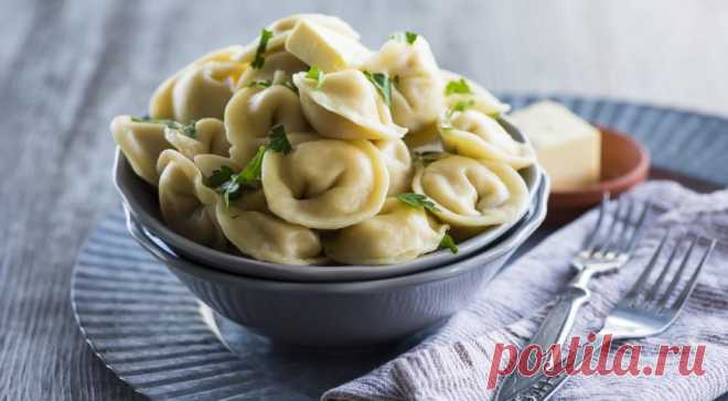 Пельмени с курицей.