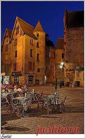 Dining in Sarlat - France