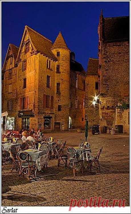 Dining in Sarlat - France