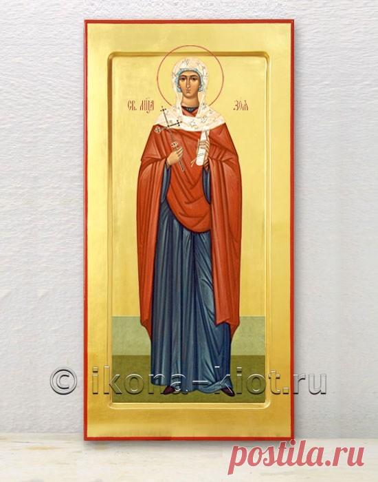 31  ДЕКАБРЯ  -  ДЕНЬ  СВЯТОЙ  ЗОИ.  Именины  у  Зой,  которые  родились  с  16  мая  по  31  декабря. 


Святая мученица Зоя Римская жила в III веке и была женой царского казнохранителя Никострата. Исцелившись по молитве святого Севастиана от немоты, она уверовала во Христа и приняла вместе с мужем святое Крещение. В 287 году в Риме язычники схватили её и за отказ отречься от Христа повесили за волосы над гниющими отбросами, а затем тело бросили в Тибр.
 
Русская  Правосла...