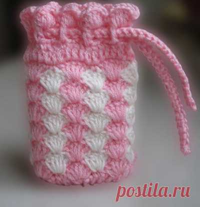 Чехол для телефона крючком узором «Ракушка» - Колибри Кто не любит порадовать свои мобильные телефоны или плееры красивыми и приятными для глаза чехлами?