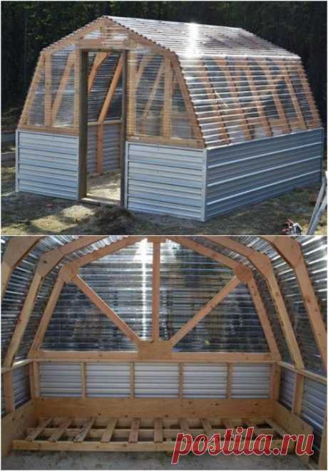 DIY Barn Style Greenhouse #backyardgardenplans