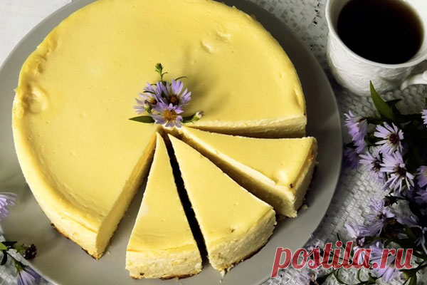 Двухслойная запеканка
Божественно вкусно! Нежный творожный слой, а сверху волшебный сметанный крем. Он как что то невообразимо лёгкое и тающее, гармонично сочетается с творогом, что делает простую запеканку утончённым десертом!