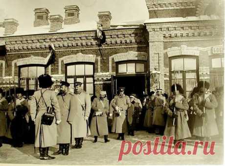 Прибытие императора Николая 2 на станцию Бобруйск. 21 декабря 1904 года / История цивилизаций!