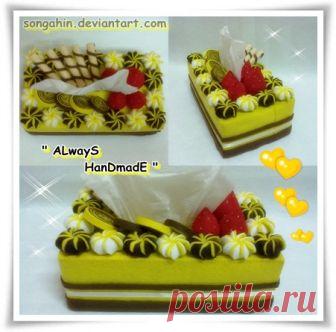 My mom ask me to make another tissue cake box 4 her best friend.. ermm,, it's not like ask,, but more to d force.. fortunately ready made ​​today.. phewww.... >_< for My 1st Tissu...