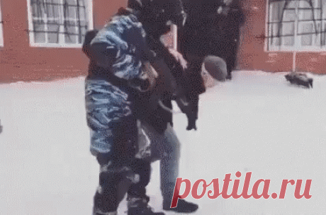 "Секундочку подождите"