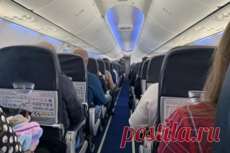 Минтранс изучит возможность создания единых черных списков авиапассажиров. Каждая российская авиакомпания ведет собственный список пассажиров-нарушителей.