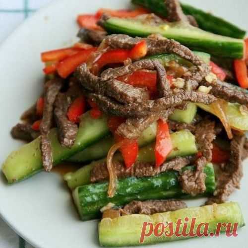 Огурцы с мясом по-корейски