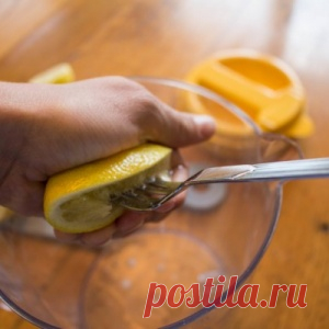 Лимонная вода: Ошибка, которую делают миллионы людей каждое утро!
