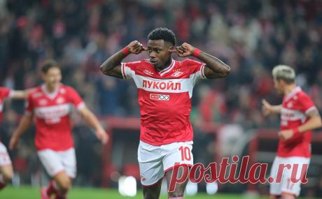 Юристы оценили риск выдачи Нидерландам объявленного в розыск Промеса. Прокуратура Амстердама объявила в международный розыск футболиста «Спартака» Квинси Промеса, который получил тюремный срок по делу о контрабанде кокаина. РБК узнал у юристов, насколько велик риск его выдачи по запросу Нидерландов