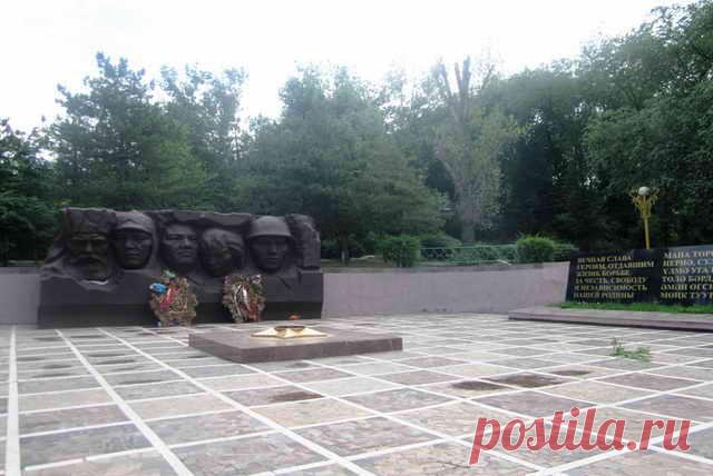 В Элисте зеленые зоны поставят под охрану общественности  Спасти свой край от опустынивания намерены представители общественных организаций Калмыкии. Защитники экологии рассказали корреспонденту издания «Экологии регионов», что ими планируется завести