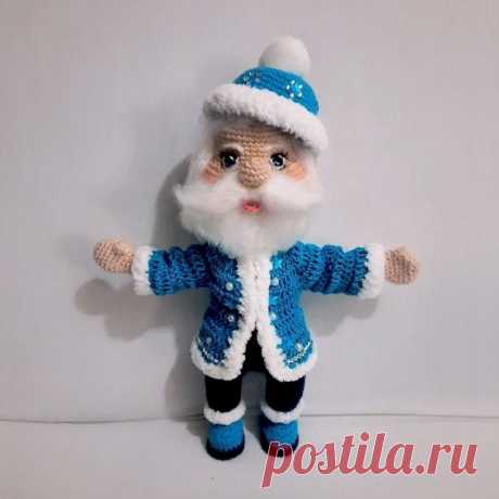 Амигуруми Дед Мороз крючком схема вязания с описанием работы Вязаный амигуруми Дед Мороз крючком от автора схемы вязания Яжинской Галины. Для вязания Деда Мороза Вам понадобится пряжа Nako Paris цвет белый 208,