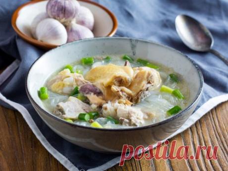 Китайская кухня- куриный суп.