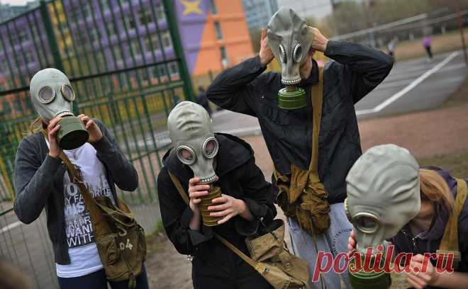 Власти обсудят идею расширить ОБЖ элементами начальной военной подготовки. Возможность расширить ОБЖ элементами начальной военной подготовки будет обсуждаться со специалистами и методистами, сказал Кравцов