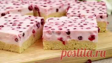 Моя дочь его просто обожает и называет тортом. Вкуснейший пирог _Ягодка_