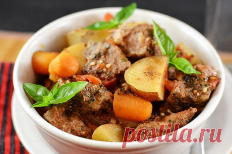 20 отличных рецептов тушеной картошки